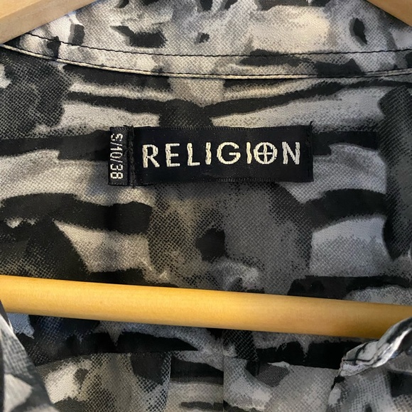 Religion Long Sheer Flowy Blouse - Picture 3 of 3